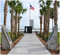 Bulletin Honors: St. Petersburg, Florida, Police Department Memorial