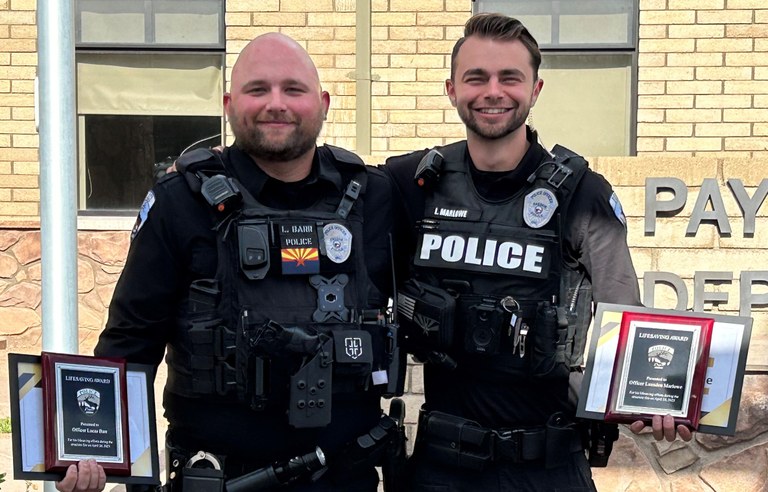 A photo of Officers Lucas Barr and Laanden Marlowe of the Payson, Arizona, Police Department.