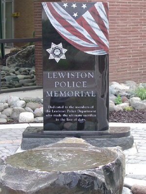 Depiction of the Lewiston, Idaho, Police Department monument honoring the department's fallen officers.