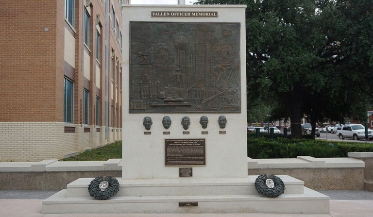 An image of the 7|7 Monument memorializing the loss of five law enforcement officers in Dallas, Texas.