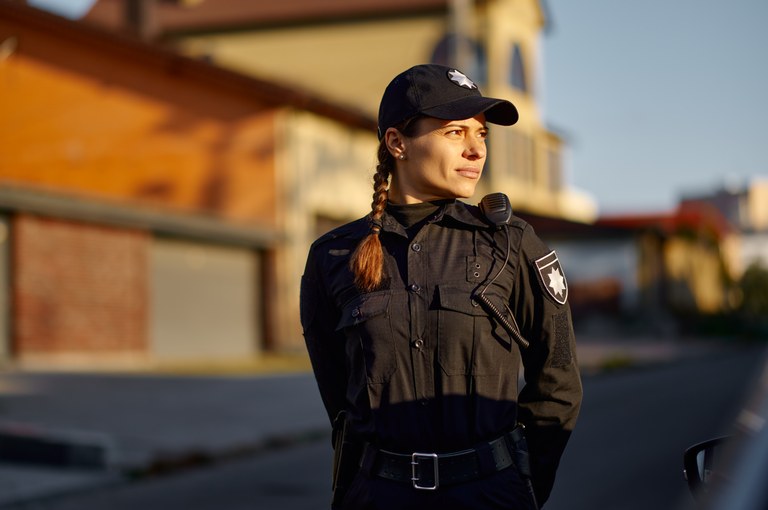 A stock image of a female police officer.